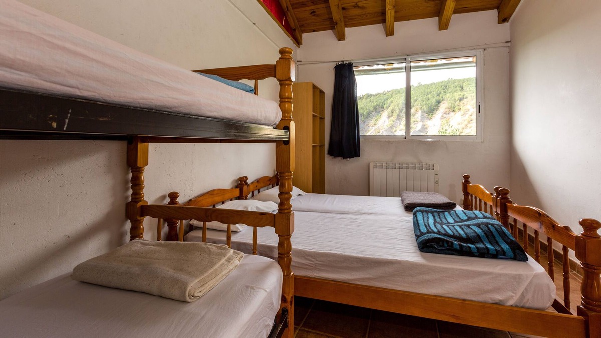 Salas de Pallars Apartment | Alberg La Solana - 1 - Quadruple Room (4 Adults)