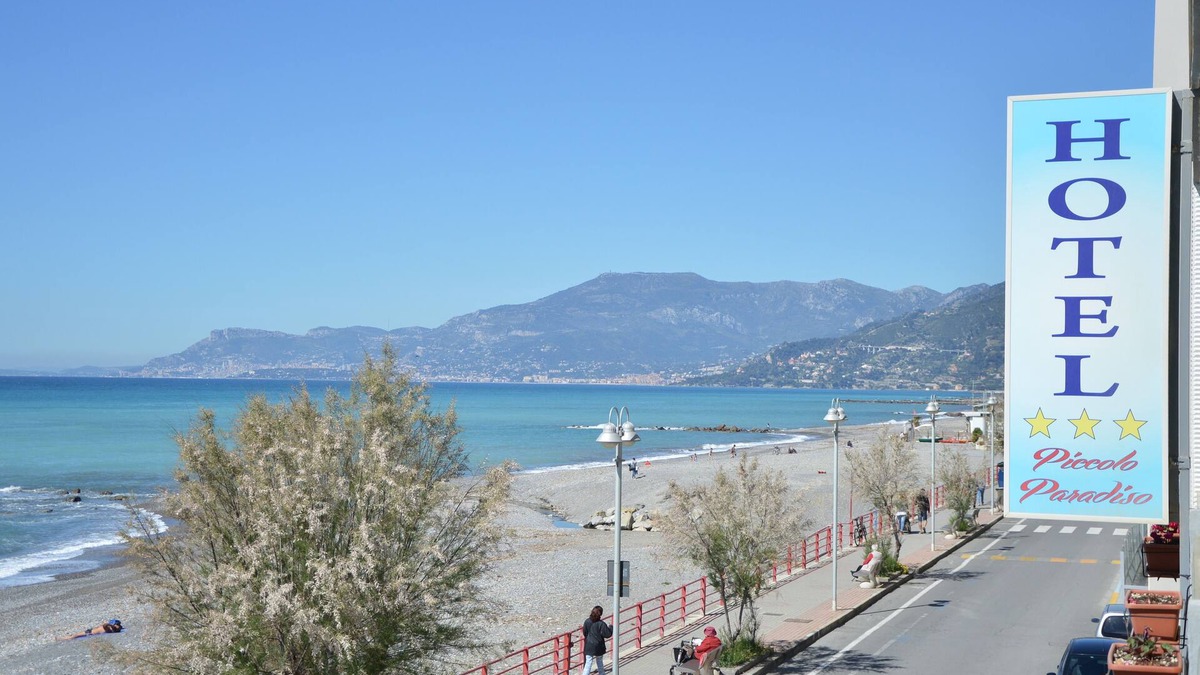 Vallecrosia Hotel | Albergo Piccolo Paradiso