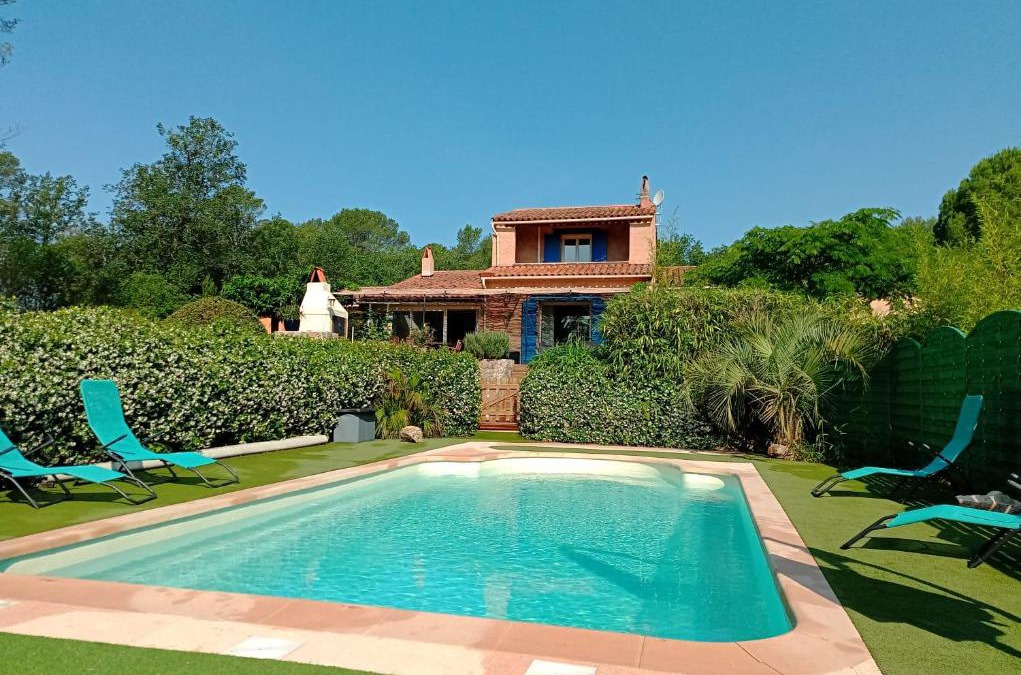 Draguignan House | Albizia - Maison avec Piscine Privative