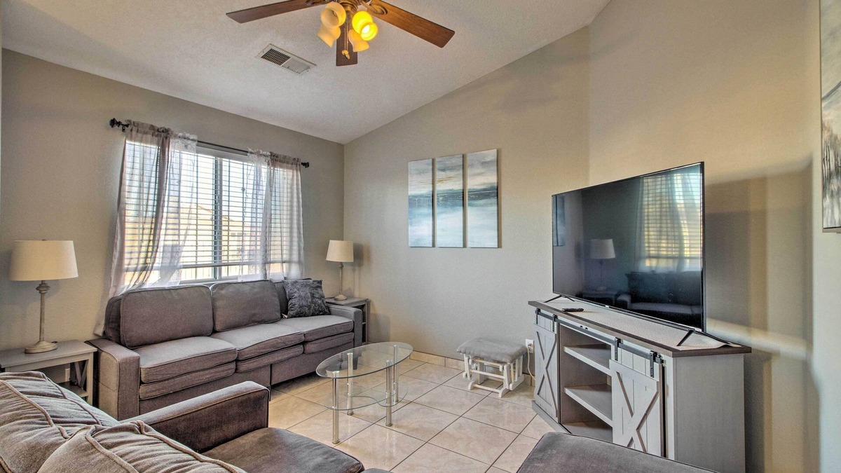 Westgate Heights House | Albuquerque Home ~ 6 Mi to Old Town!