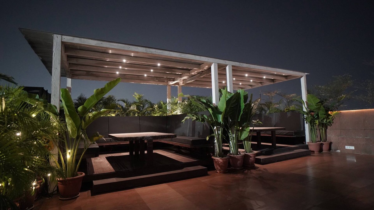 Bistupur Hotel | ALCOR HOTEL JAMSHEDPUR