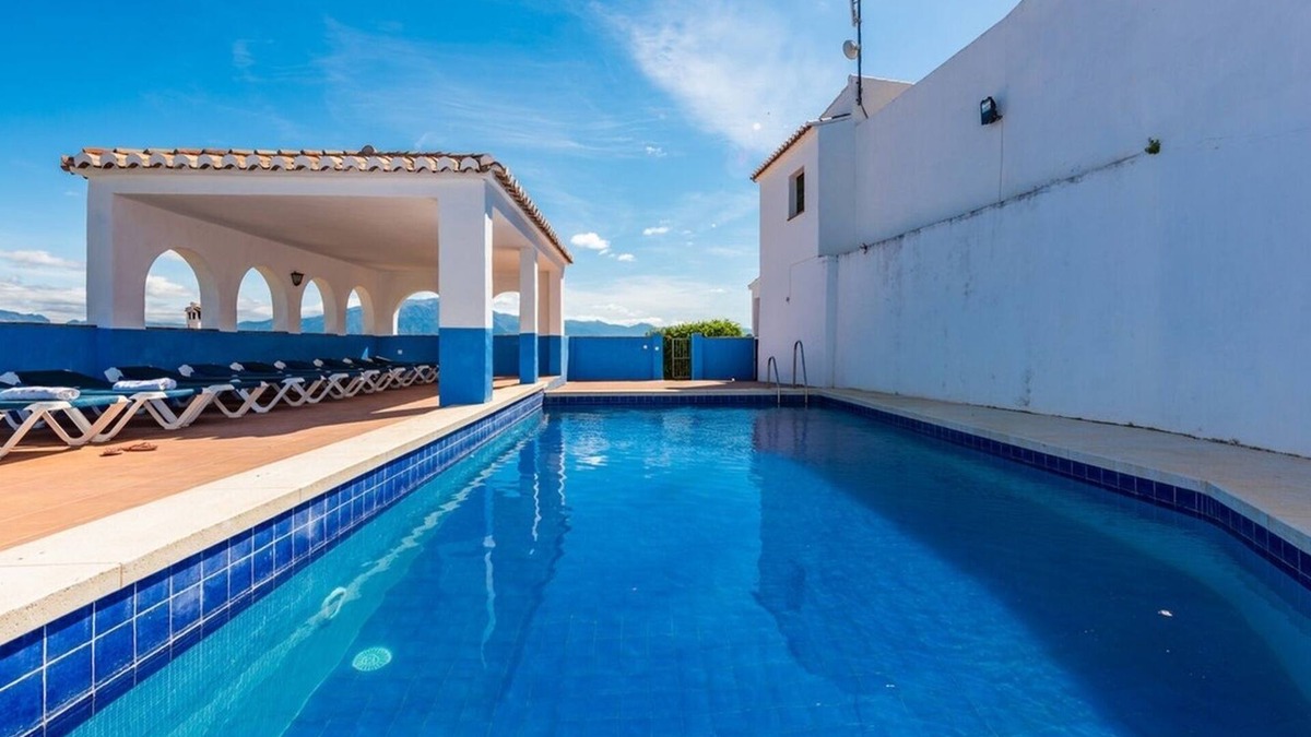 El Borge Villa | Alejandro de Almachar Almáchar by Ruralidays