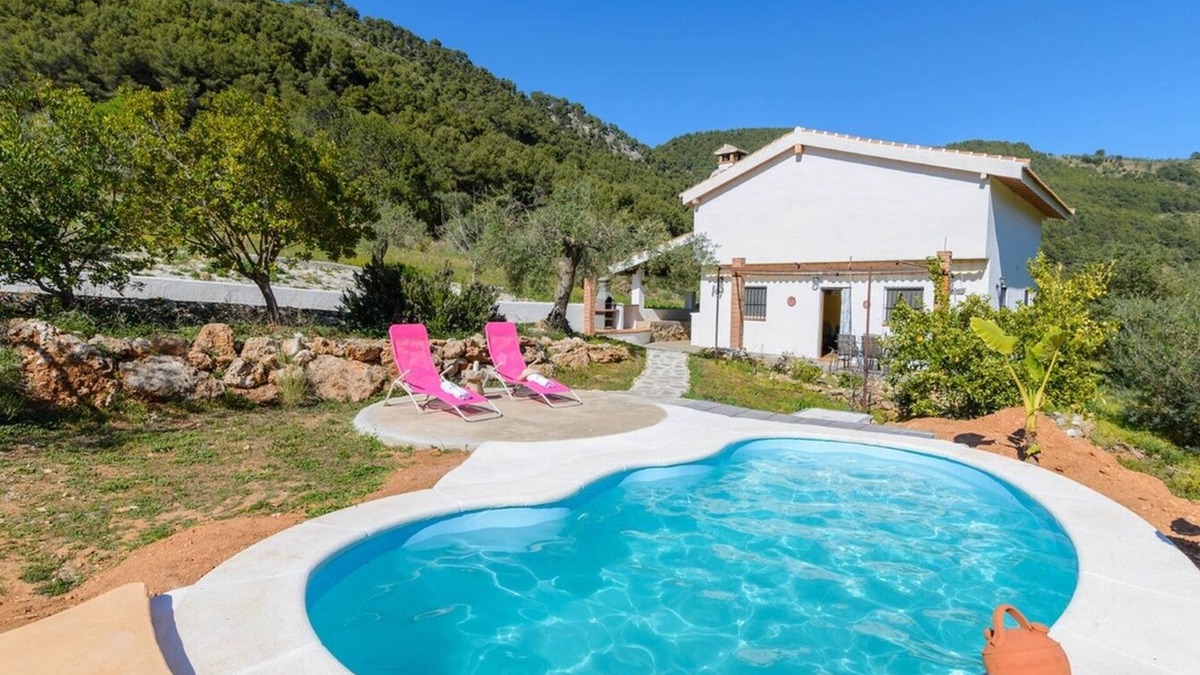 Tolox Villa | Alfaguara Casa Madroño Tolox by Ruralidays