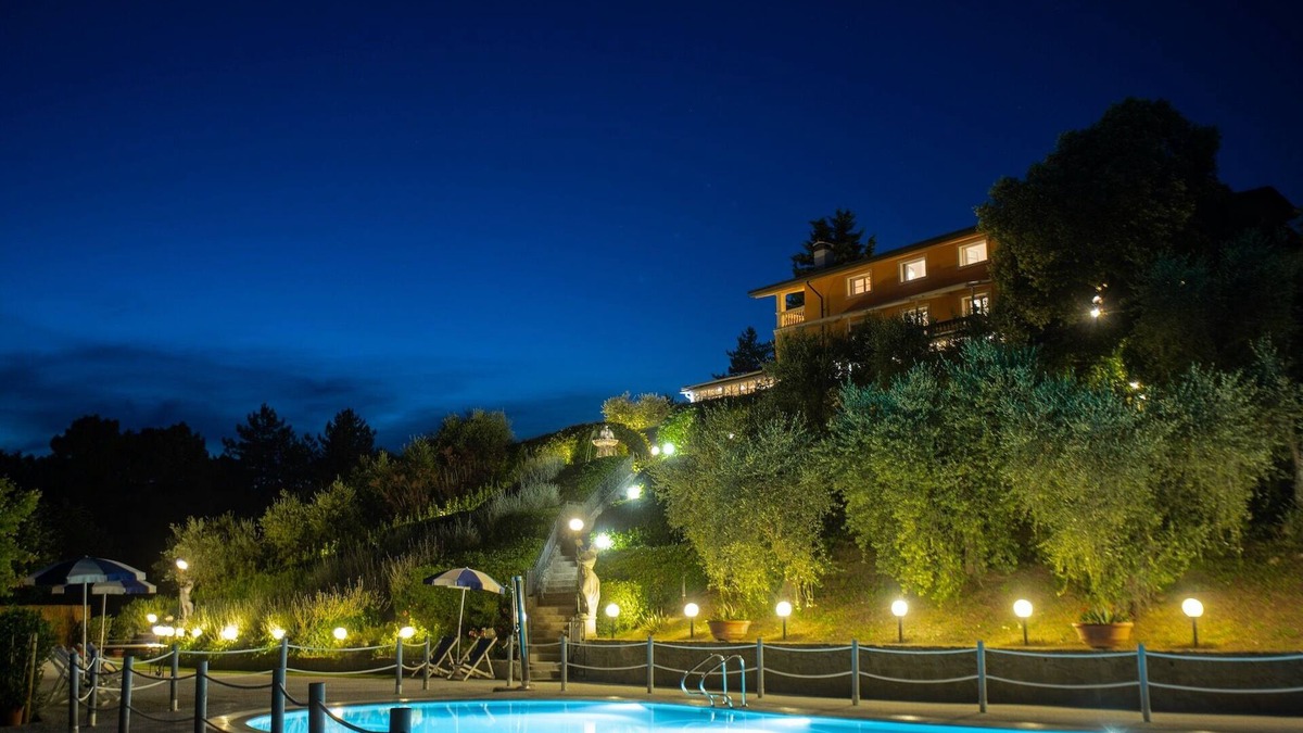 Pieve a Nievole Villa | Alfresco Splendid Panoramic Villa with private heatable pool and jacuzzi