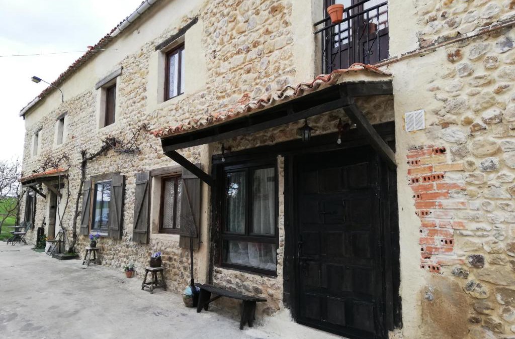 Medina De Pomar House | Algarabiastaying 3 granja San Julián