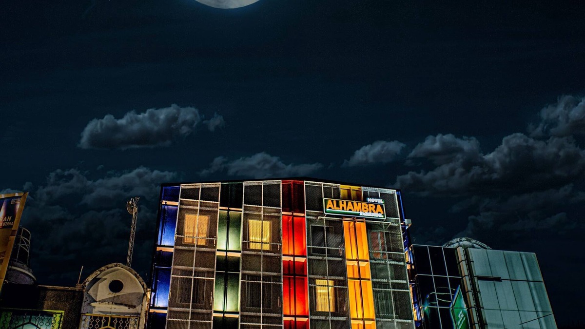 Banda Aceh Hotel | Alhambra Hotel Banda Aceh