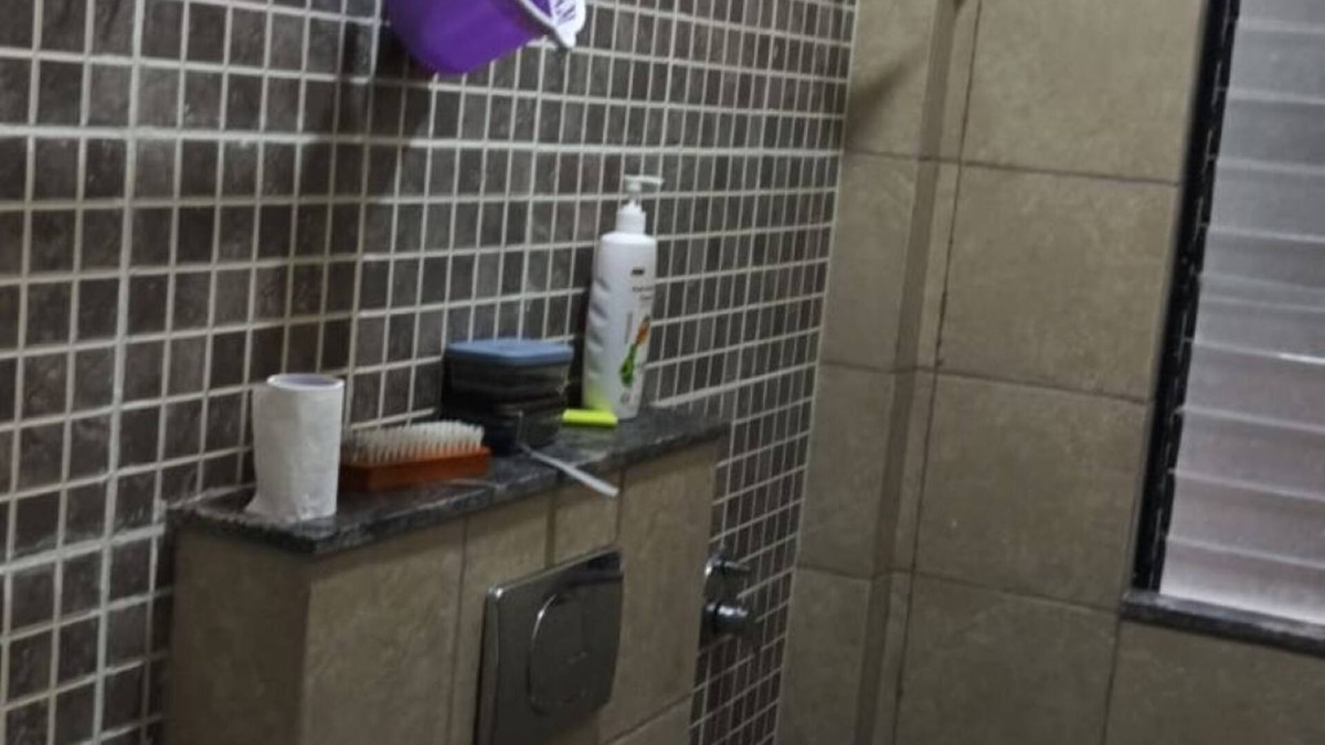 Alibaug Apartment | Alibaug - Holiday Home Mountain and Pool view - Studio Apt