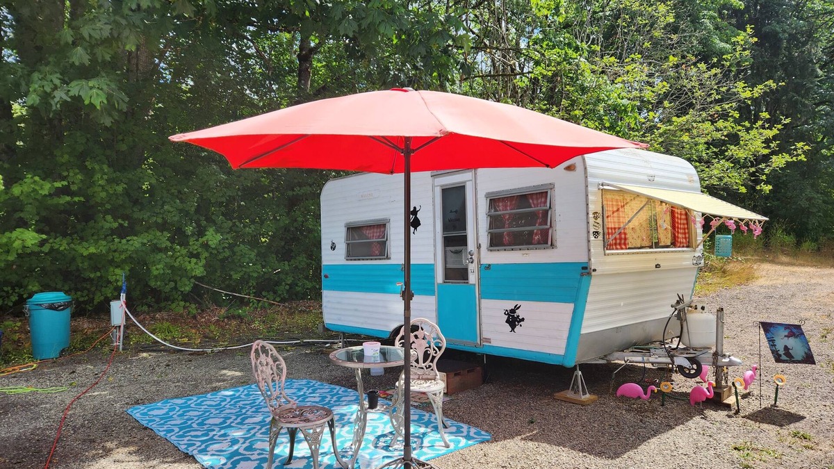 Monroe House | Alice in Wonderland themed, Vintage 1967 Oasis Camper/Glamper!