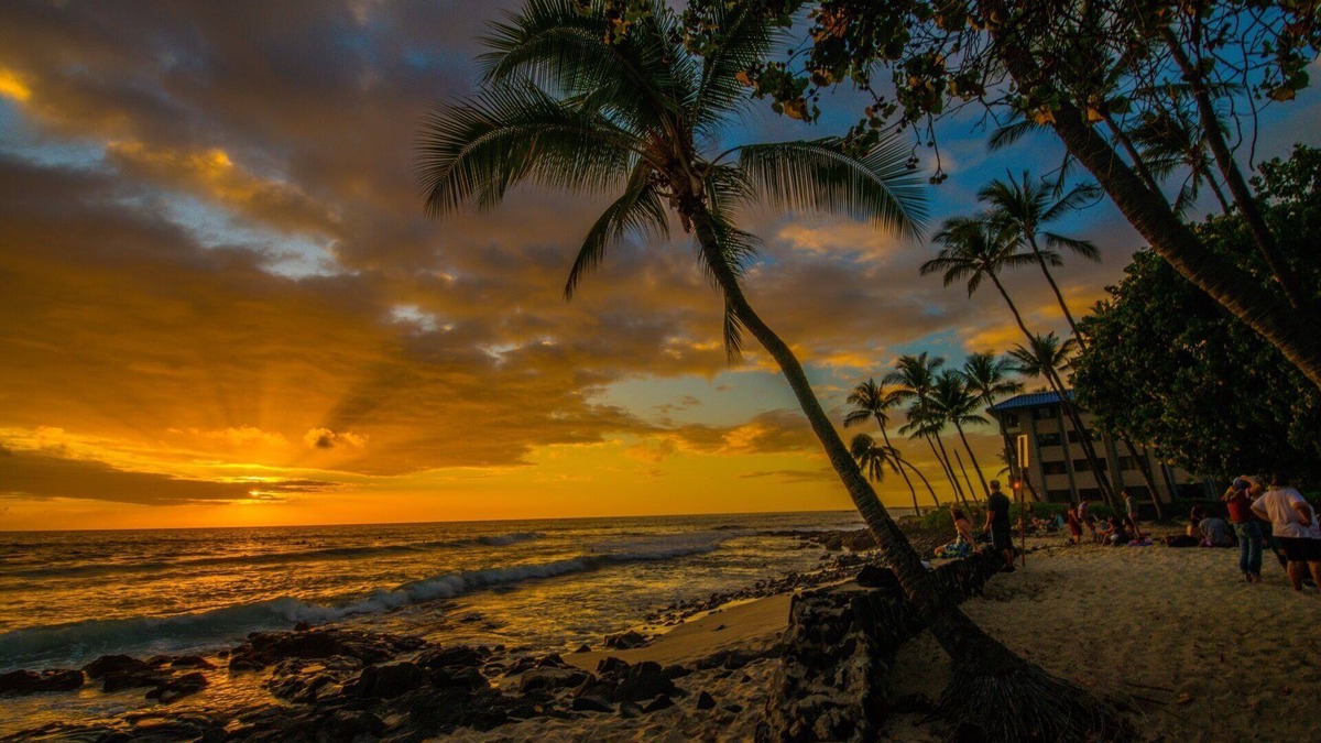 Kailua-Kona House | Alii Cove C-4 Beautiful Beachy Townhome on Alii Drive