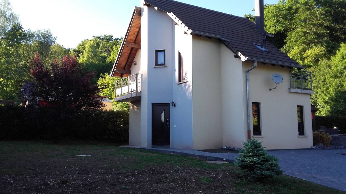 Puttelange-aux-Lacs House | All season holiday home by the lake