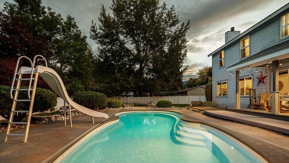 Leavenworth House | All Seasons Getaway