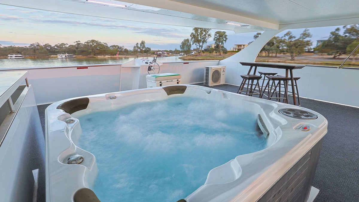Mildura Boat Rental | All Seasons Houseboats