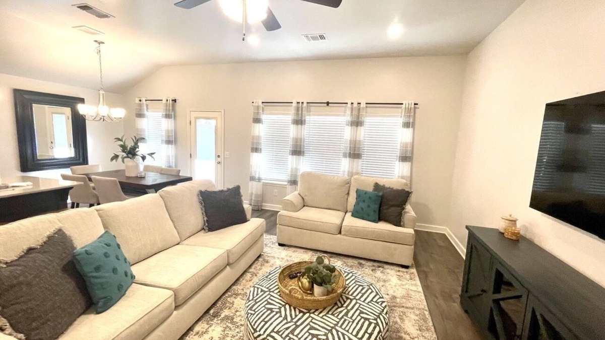 Stillwater House | All the Comforts of Home