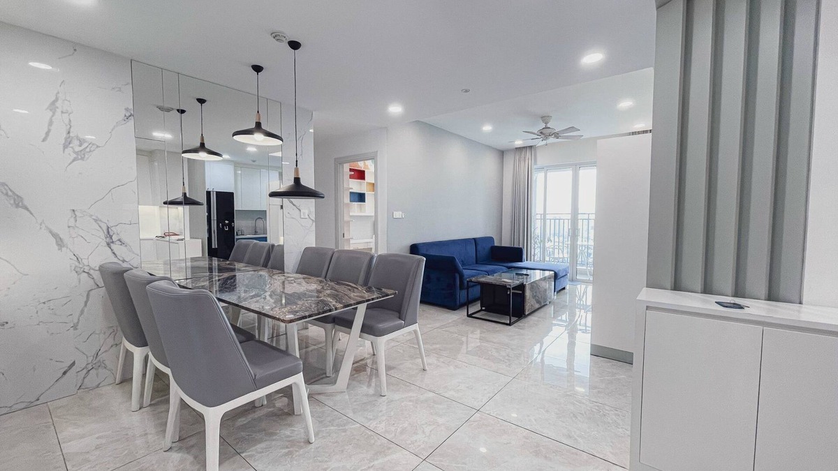 District 7 Apartment | Alm's 3 BedRoom Apartment at Sunrise City District 7