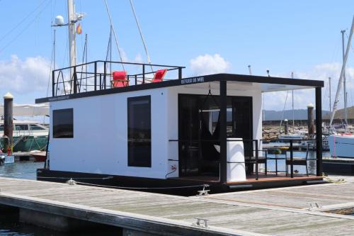 Muxia Boat Rental | Alma Flotante Muxía