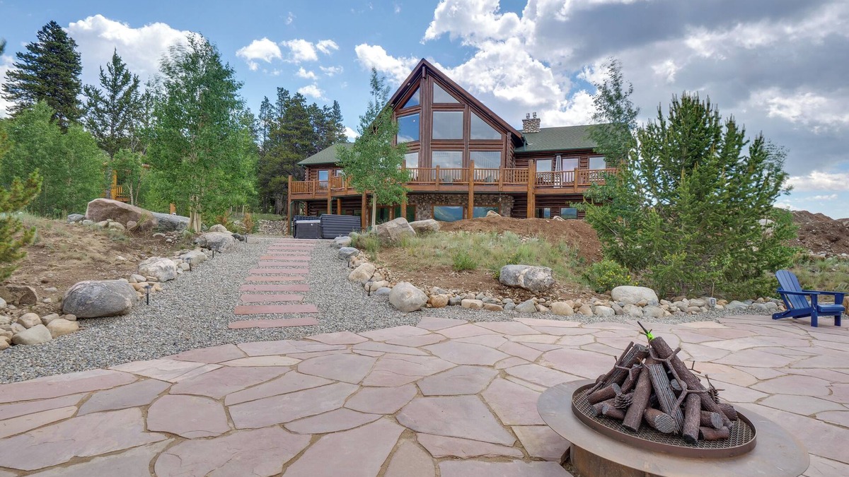 Alma House | Alma Mountain Getaway w/Private Hot Tub & Views