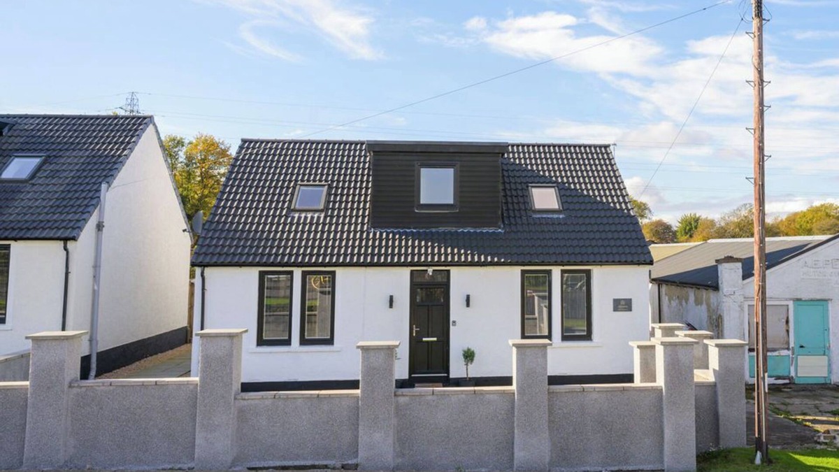 Kirkcaldy House | Almara - Cosy Cottage in Fife