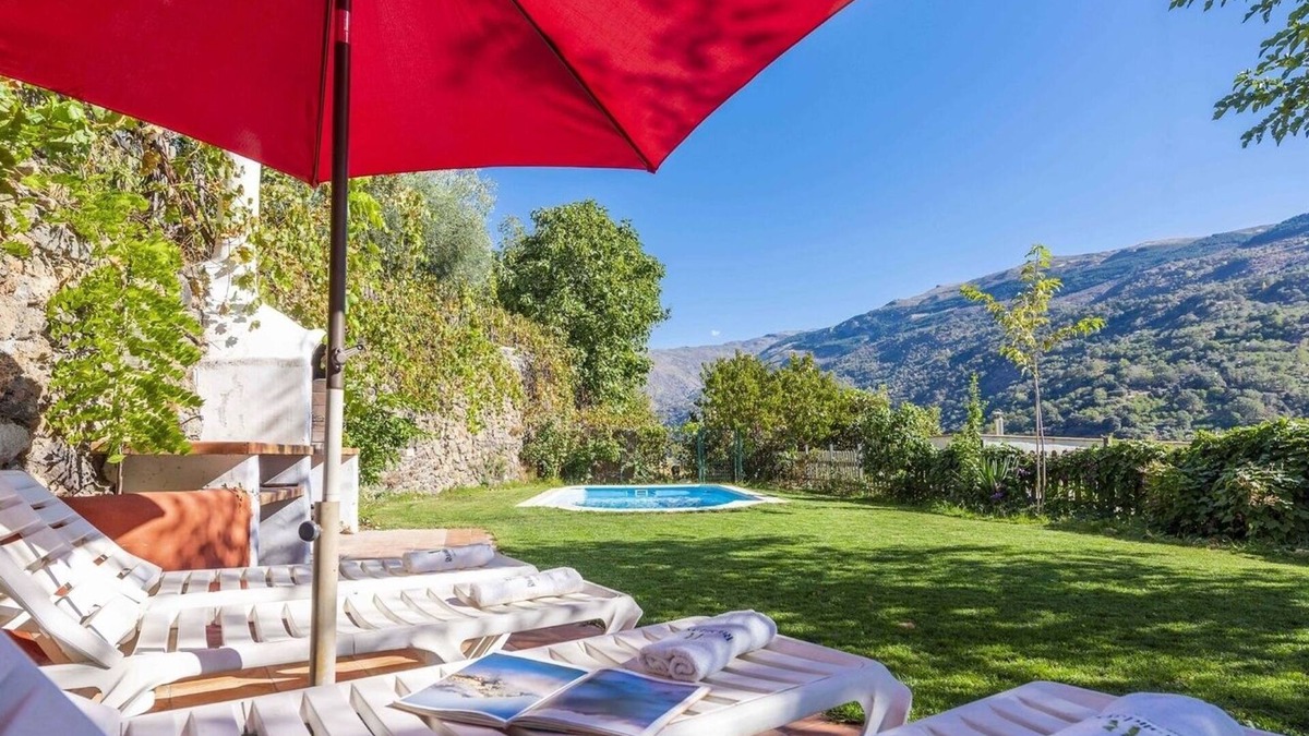 Guejar Sierra Villa | Almez De Lúa Güéjar Sierra by Ruralidays