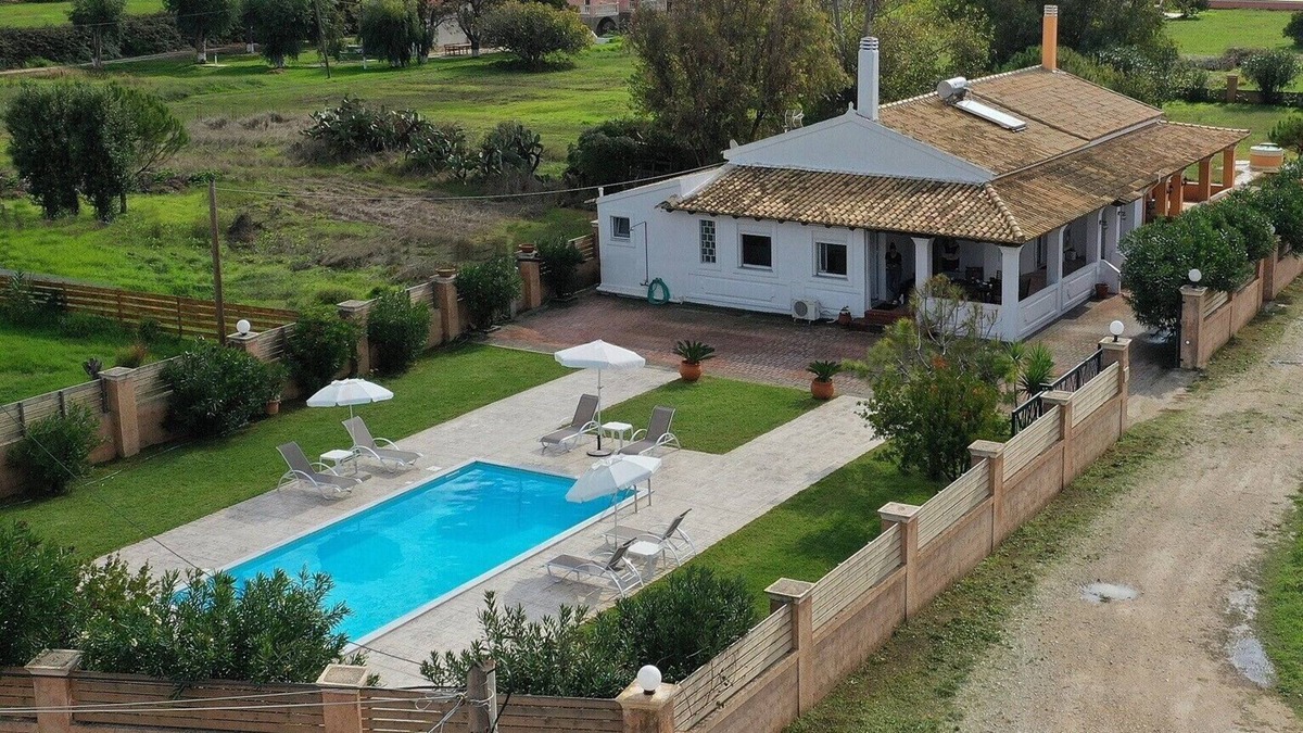 Magoulades Villa | Almyra Beach House, Corfu