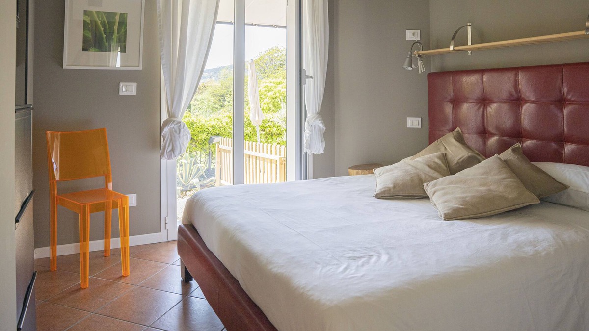 Bargonasco Apartment | ALOE (Villa Luisa): Peace and Relaxation just 2 steps from the sea