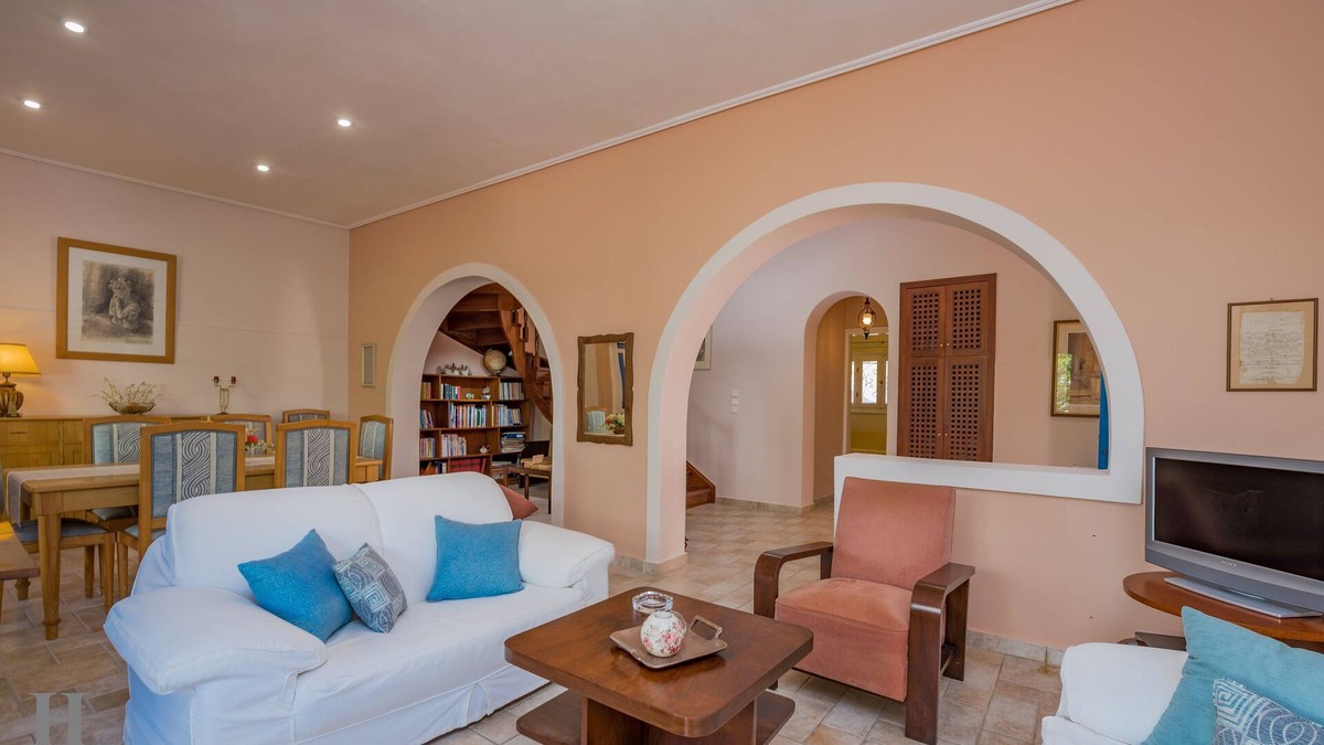 Argassi House | Aloezante : Traditional country house, close to the sea