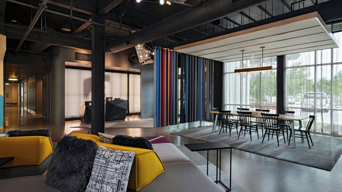 East Oak Hill Hotel | Aloft Austin Southwest