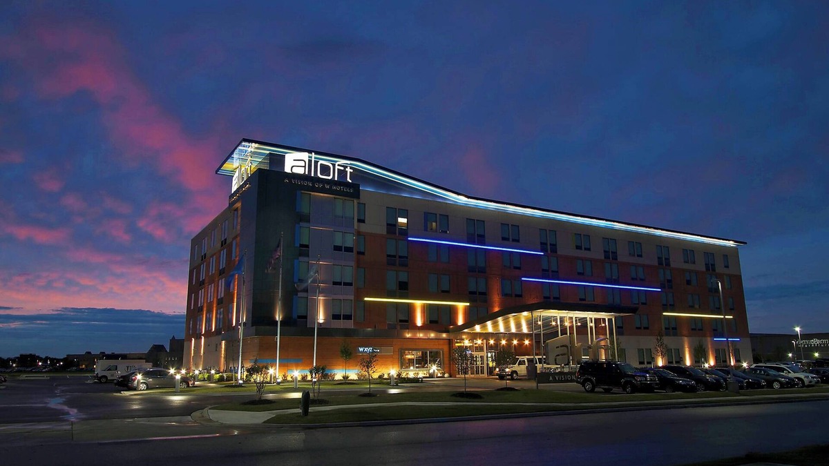 South Tulsa Hotel | Aloft Tulsa