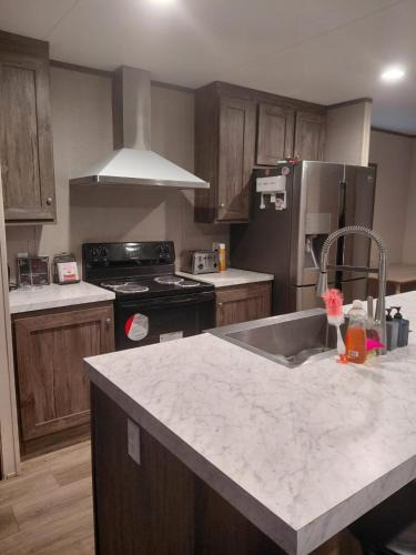 West Livingston House | Aloha Lake Livingston
