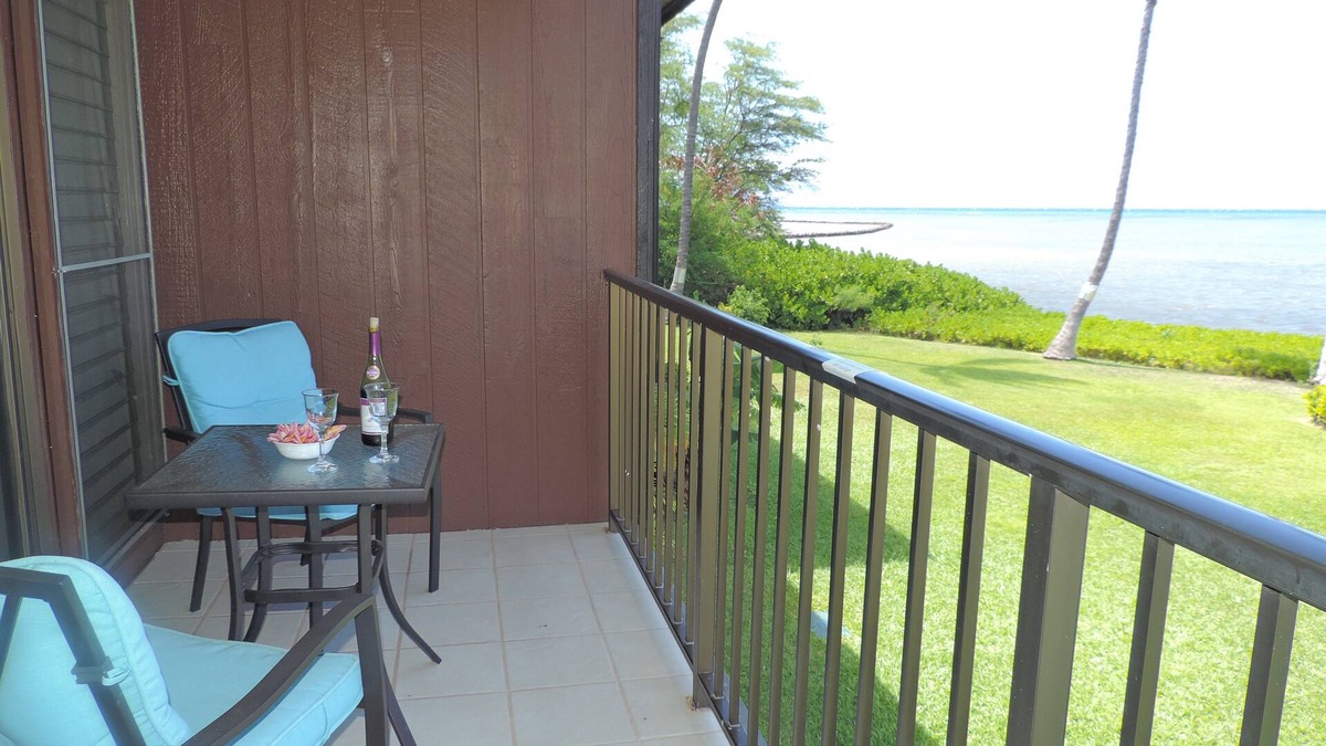Kaunakakai Condo | ALOHA OceanFront Condo w.A/C, Molokai, Hawaii Watch whales Dec-April.