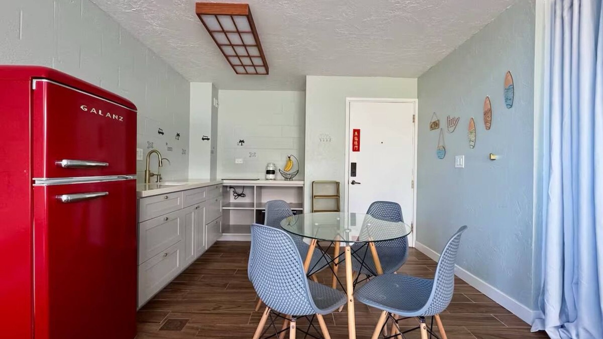 Hauula Condo | AlohaCation - Oceanfront Work and Family Time