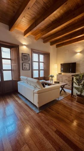 San Bartolome Apartment | Alohamundi Judería