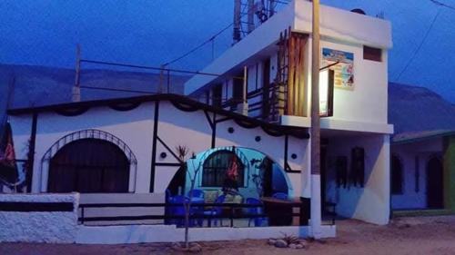 Samuel Pastor House | ALOJAMIENTO M&S Camaná