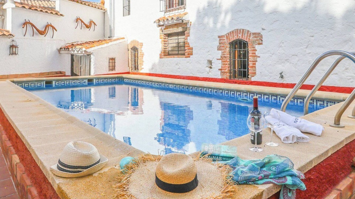 Fuente Obejuna Villa | Alojamiento Turístico Casa El Coronel Fuente Obejuna by Ruralidays