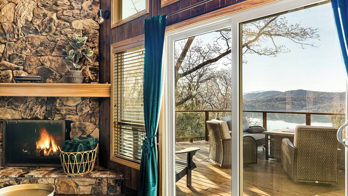 Lake Arrowhead House | Alpen Adventures Stunning Sunset Views