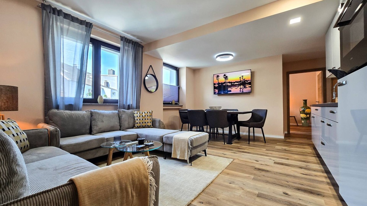 Dortmund Apartment | Alpha Apartments: 3BR Grand Space, Urban Harmony