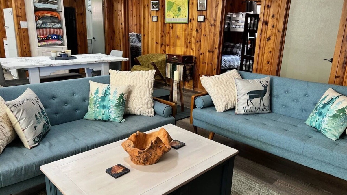 Alpine Cabin | Alpine Dog Friendly Cabin!