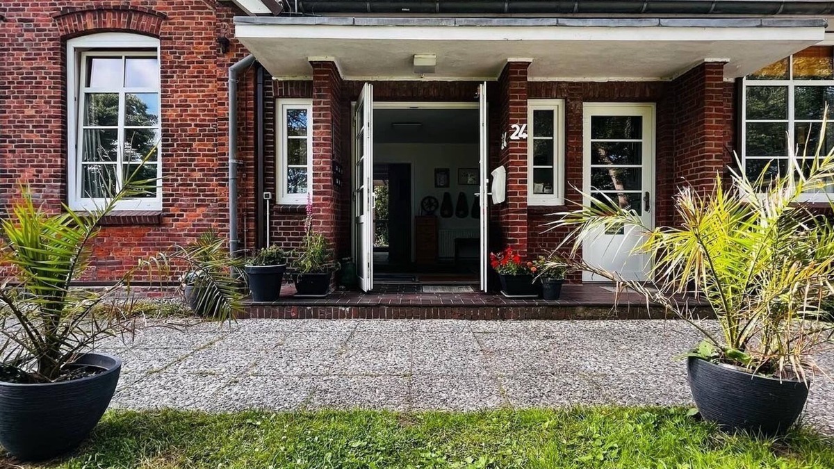 Niebuell House | Alte Schule Niebüll