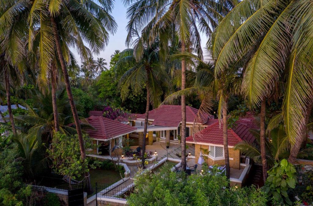 Mumbai Villa | amã Stays & Trails, Beach House Madh Island