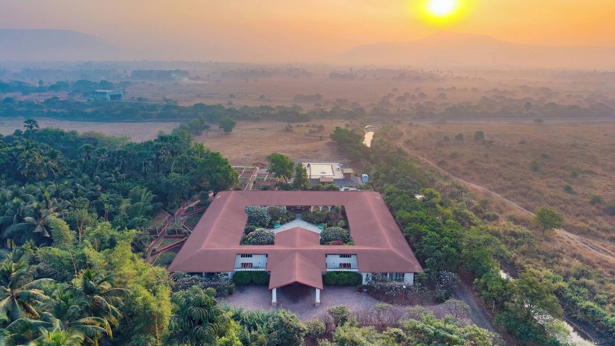 Kihim Villa | Amã Stays & Trails Kihim Courtyard, Alibag