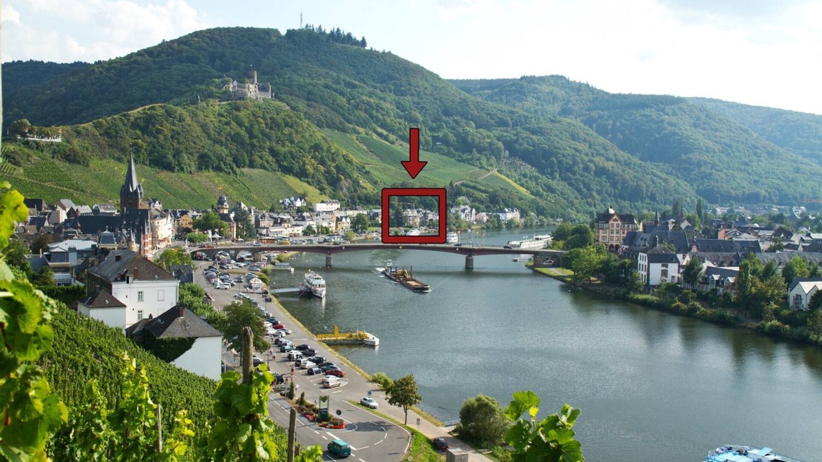 Bernkastel Apartment | 'Am Bernkasteler Moselufer', vacation apartment next to the river Mosel