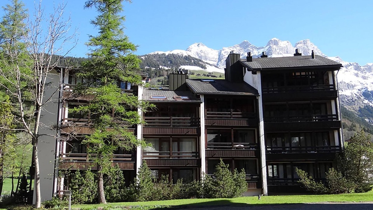 Engelberg Apartment | Am Dürrbach 5/517 by Interhome
