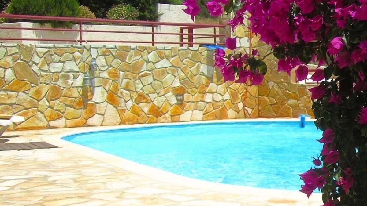 Marathon Villa | Amalia Residences