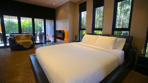 Turners Beach Apartment | Amarè Beachside Luxury