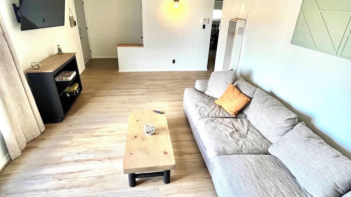 Grants House | Amazing 3-bedroom house with AC in Grants right off historic Route 66