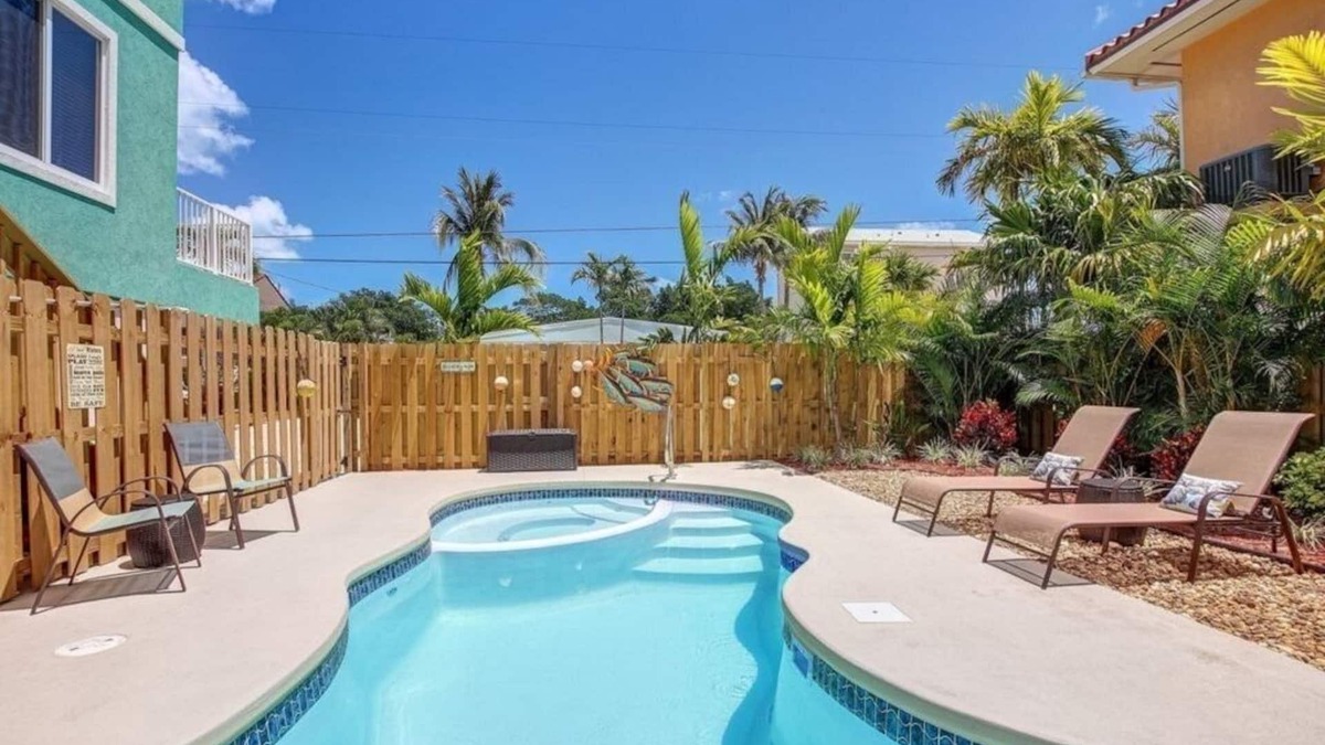 Marathon House | Amazing 4 BR/2BA home, Pool/Hot Tub, Oceanside canal, Kayak