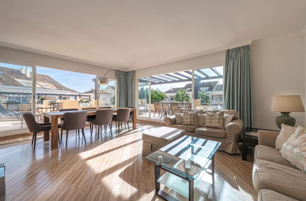 Nikki Beach Apartment | Amazing 4Br Apart. Parking, Pool, Close to the Sea