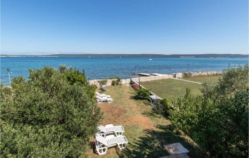 Dobropoljana Apartment | Amazing Apartment In Dobropoljana