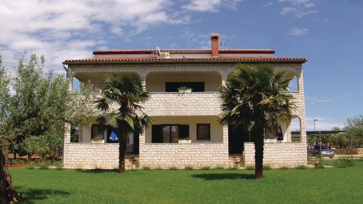 Stancija Vodopija Apartment | Amazing apartment in Porec with WiFi
