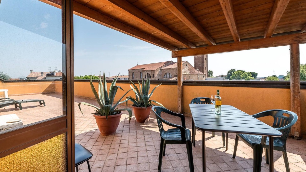 Villadose Apartment | Amazing apartment in Villadose (RO)
