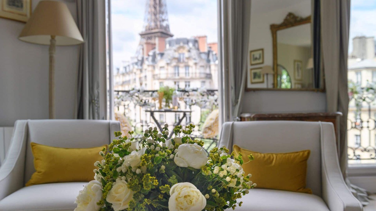 Quartier du Gros-Caillou Apartment | Amazing Balcony and Pinch-Yourself Eiffel Views!